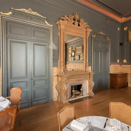 France Et Chateaubriand Hotel 3*